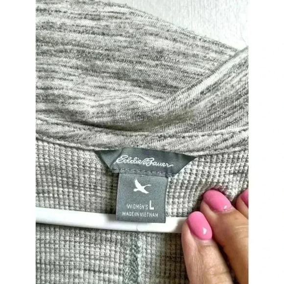 Eddie Bauer Cowl Neck Long Sleeve‎ Tee - Picture 3 of 7